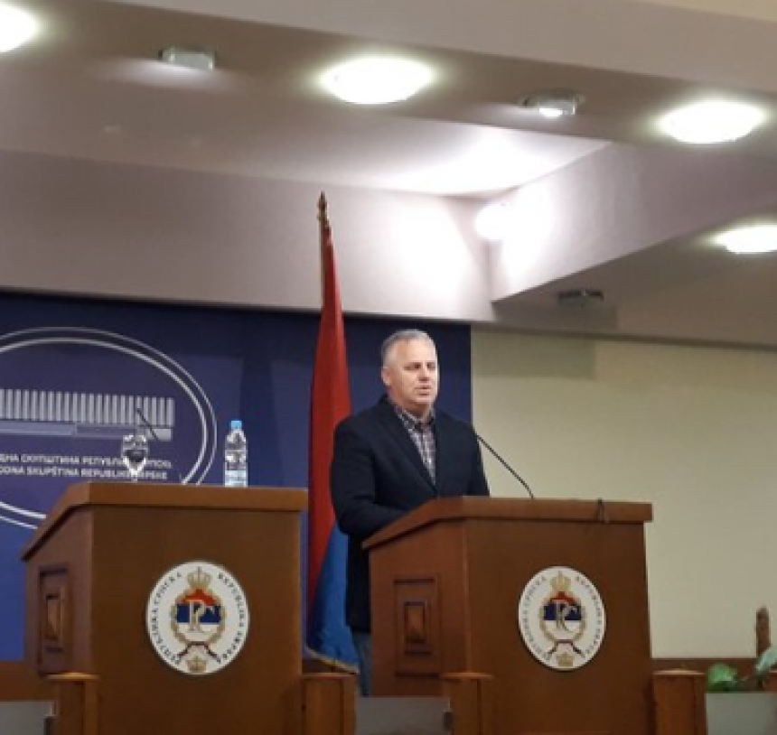 Stanić: Dodik svaki sat vremena mijenja mišljenje Stanić: Dodik svaki sat vremena mijenja mišljenje