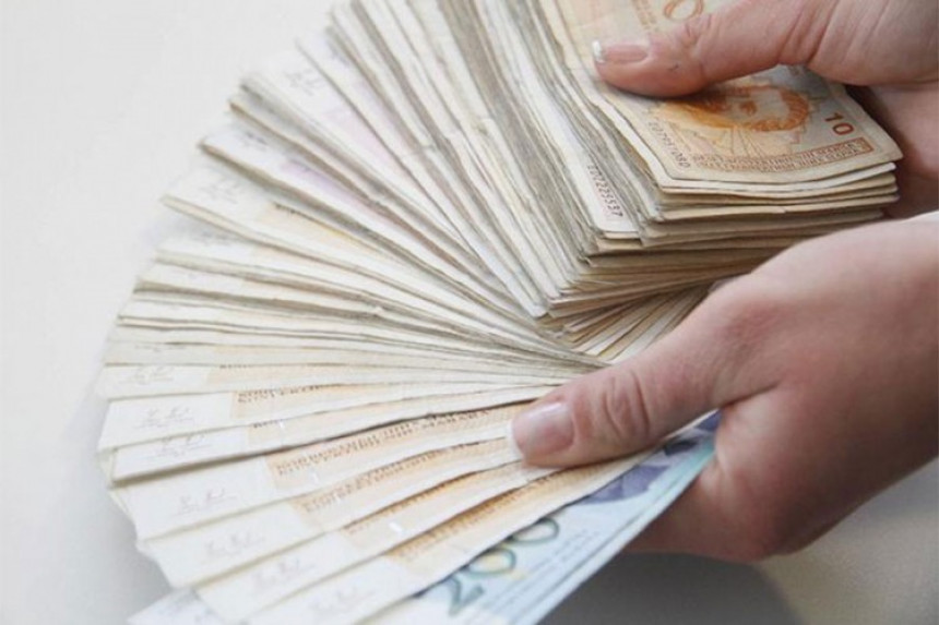 Direktoru robija, mora da vrati 420 hiljada maraka Direktoru robija, mora da vrati 420 hiljada maraka
