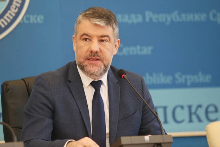 Ko je ministar Alen Šeranić koji je oduševio javnost u vrijeme borbe protiv pandemije koronavirusa Ko je ministar Alen Šeranić koji je oduševio javnost u vrijeme borbe protiv pandemije koronavirusa
