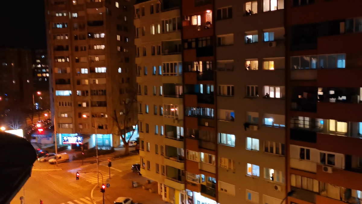 Zemun je večeras aplaudirao Zagrebu Zemun je večeras aplaudirao Zagrebu