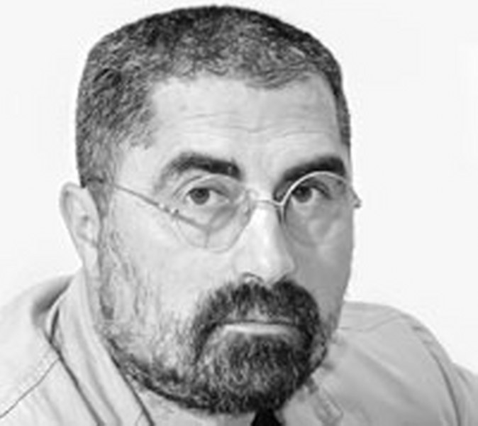 Teror u Crnoj Gori: Mrak i suzavac Teror u Crnoj Gori: Mrak i suzavac