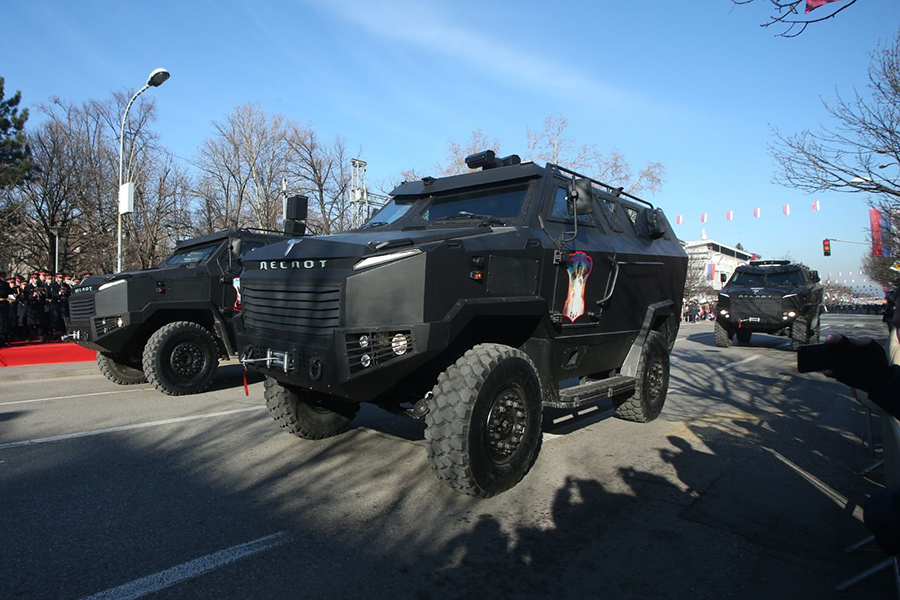 Drama u Prijedoru: Pucao na policiju i komšiju, u hapšenju učestvovala SAJ i Despot Drama u Prijedoru: Pucao na policiju i komšiju, u hapšenju učestvovala SAJ i Despot