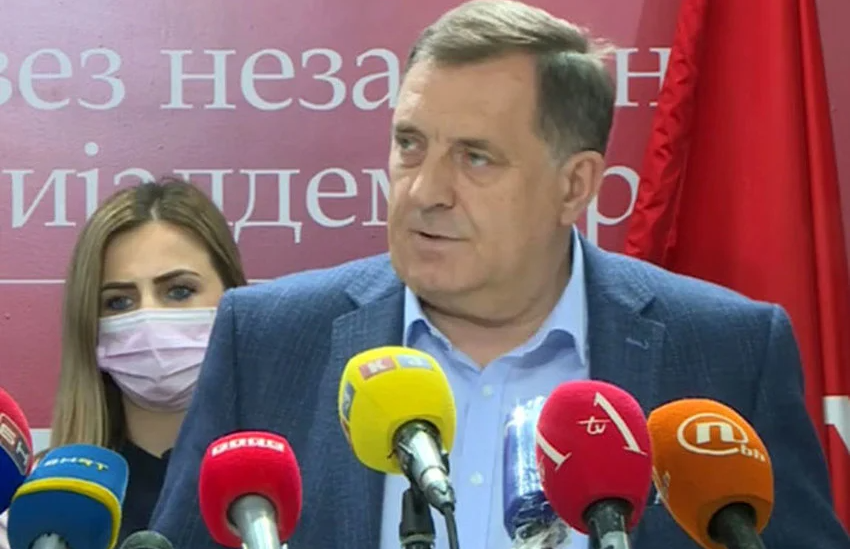 Dodik brine zbog nefunkcionisanja BiH i žali za funkcijama u Sarajevu Dodik brine zbog nefunkcionisanja BiH i žali za funkcijama u Sarajevu
