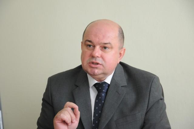 Profesor Milan Blagojević o mjerama u vanrednom stanju: Vlast kršila ustav i pokazala popriličnu nebrigu Profesor Milan Blagojević o mjerama u vanrednom stanju: Vlast kršila ustav i pokazala popriličnu nebrigu