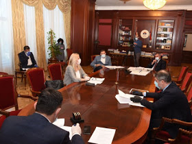 Nova realnost: Privatizacija Infekcije; Izgubljeni “konci” virusa; Finansijska crna rupa Nova realnost: Privatizacija Infekcije; Izgubljeni “konci” virusa; Finansijska crna rupa