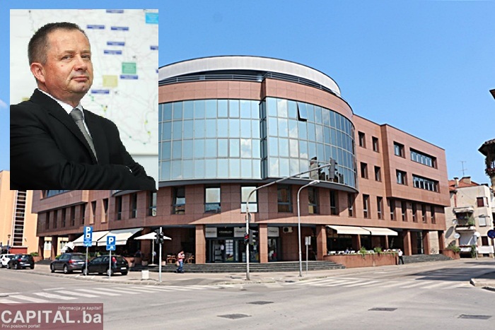 Džakuli ističe mandat, SDA tipuje fotelju direktora UIO Džakuli ističe mandat, SDA tipuje fotelju direktora UIO