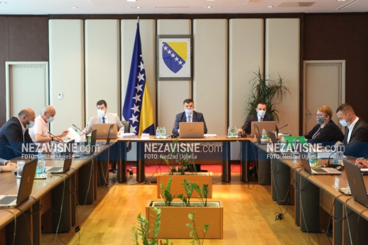 Savjet ministara usvojio odluku o privremenom finansiranju institucija Savjet ministara usvojio odluku o privremenom finansiranju institucija