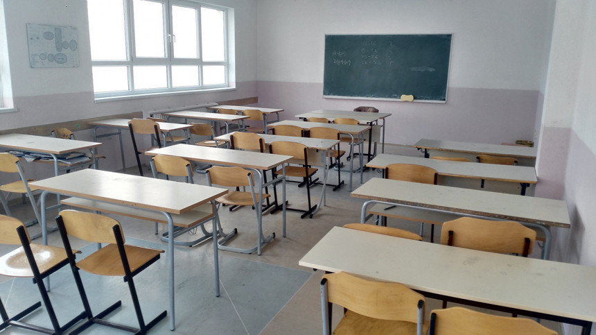 6000 manje upisanih osnovaca nego prošle godine 6000 manje upisanih osnovaca nego prošle godine