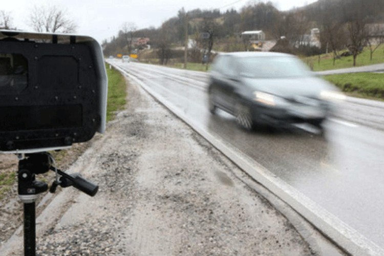“Dual” kontroliše saobraćaj na području Prijedora, Kozarske Dubice, Novog Grada i Kostajnice “Dual” kontroliše saobraćaj na području Prijedora, Kozarske Dubice, Novog Grada i Kostajnice