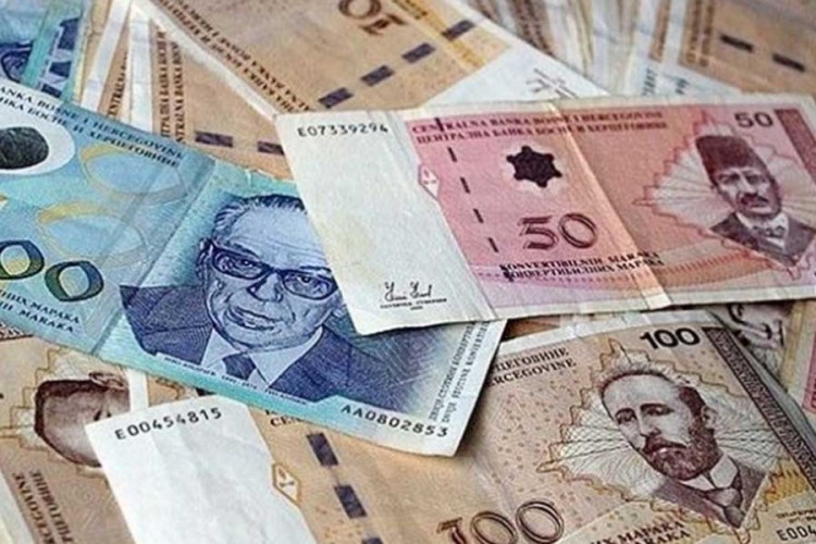 Trebinjac od osiguranja naplatio 15.166 KM Trebinjac od osiguranja naplatio 15.166 KM