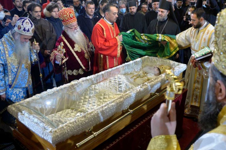 Odavanje počasti patrijarhu Irineju, liturgija u Sabornom hramu Odavanje počasti patrijarhu Irineju, liturgija u Sabornom hramu