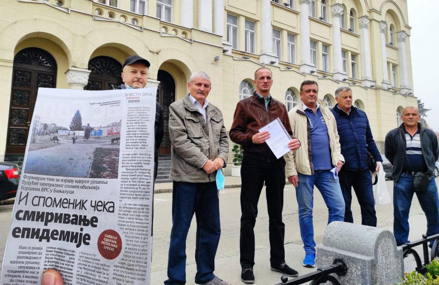 Vlast naljutila SDS: Najavili protest u Banjaluci Vlast naljutila SDS: Najavili protest u Banjaluci