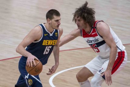 Jokića stao šut, Bjelica opet bez minutaže Jokića stao šut, Bjelica opet bez minutaže
