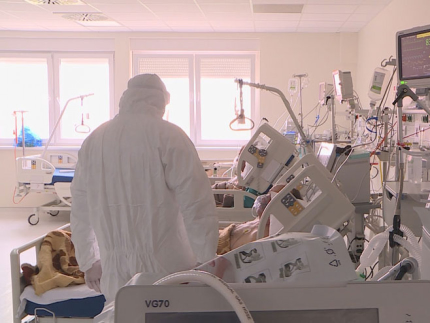 U Srpskoj troje djece na liječenju od korone: Najmlađi kovid pacijent ima svega 11 godina U Srpskoj troje djece na liječenju od korone: Najmlađi kovid pacijent ima svega 11 godina