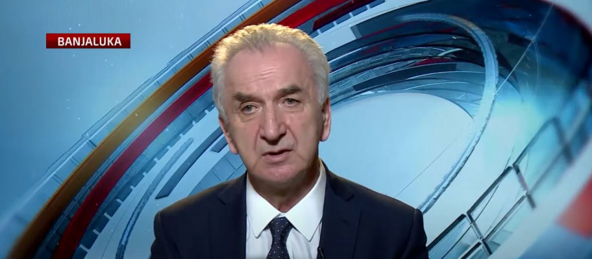 Popili smo gorke pilule i dokazali izbornu prevaru! Popili smo gorke pilule i dokazali izbornu prevaru!