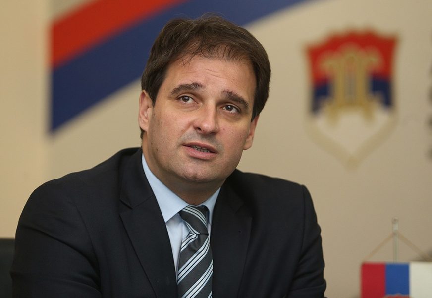 Intervju Govedarica: Podizanje optužnice idealna prilika Dodiku da se oslobodi Lukača u narednih godinu dana! Intervju Govedarica: Podizanje optužnice idealna prilika Dodiku da se oslobodi Lukača u narednih godinu dana!