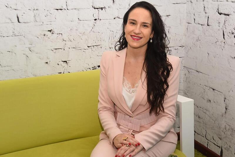Benjamina Karić je zvanično nova gradonačelnica Sarajeva Benjamina Karić je zvanično nova gradonačelnica Sarajeva