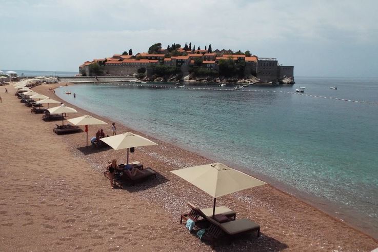 Granice Crne Gore za turiste će ove godine biti otvorene Granice Crne Gore za turiste će ove godine biti otvorene