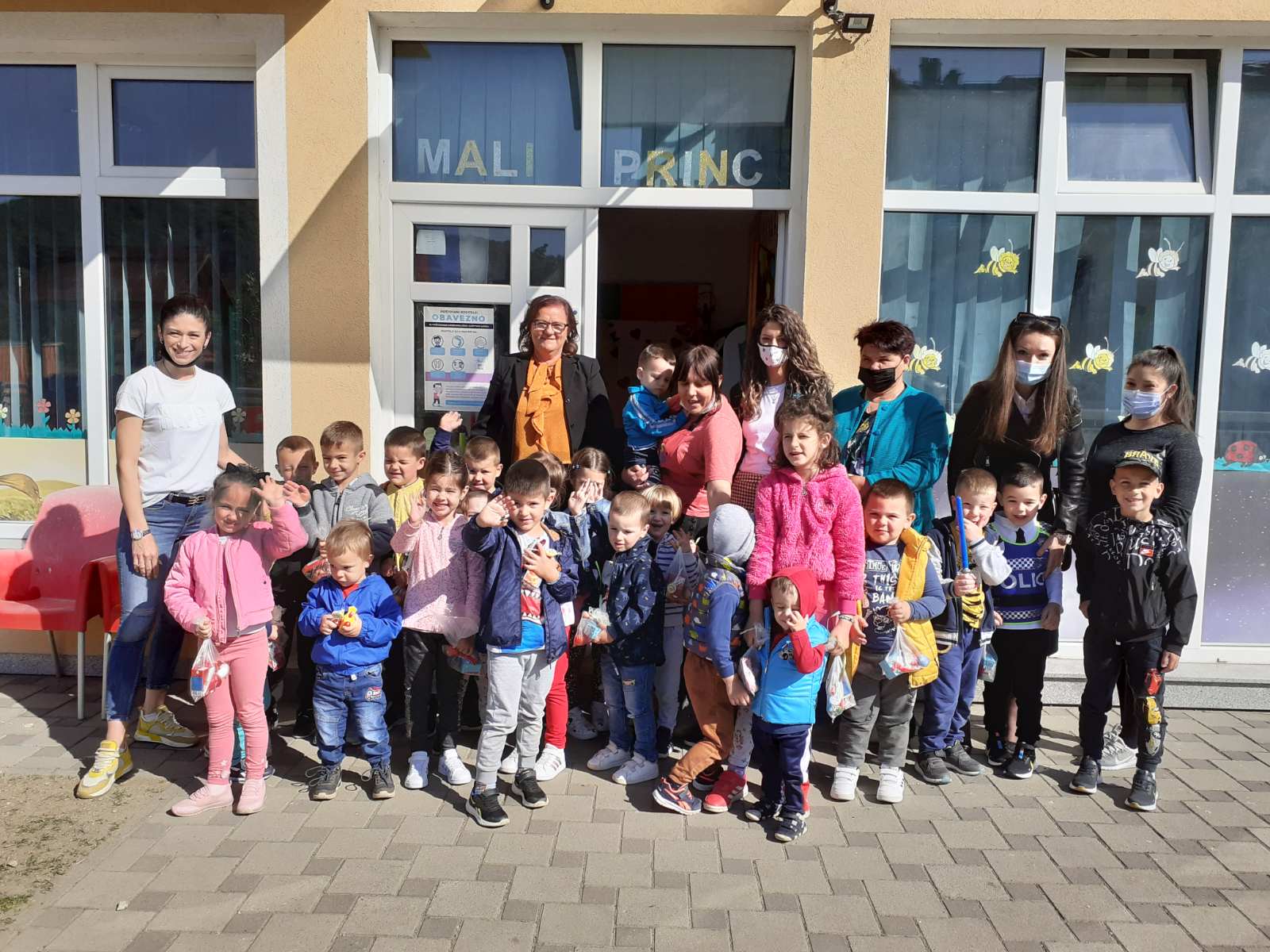 Vaskršnji paketi za najmlađe Ugljevičane Vaskršnji paketi za najmlađe Ugljevičane