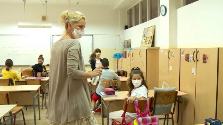 Švedski zvaničnik: Školski sistem u Srbiji staromodan, nastavnici autoritarni Švedski zvaničnik: Školski sistem u Srbiji staromodan, nastavnici autoritarni