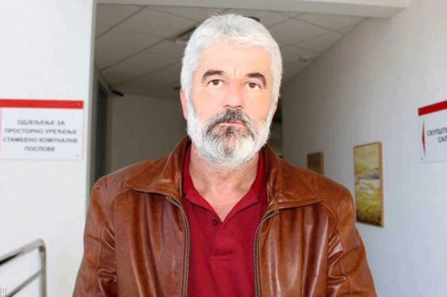 Neću podleći pritiscima i ucjenama! Narod me nije izabrao da bih podržavao kriminal, malverzacije i lične interese pojedinaca! Neću podleći pritiscima i ucjenama! Narod me nije izabrao da bih podržavao kriminal, malverzacije i lične interese pojedinaca!