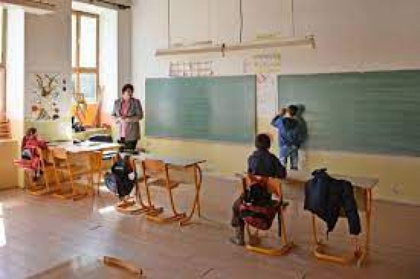 U Srpskoj sve manje đaka, pojavio se višak nastavnika