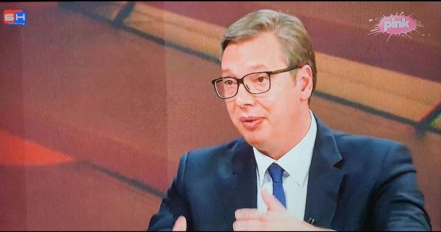 Srbi i Bošnjaci moraju da grade budućnost a ne da jedni drugima zabijaju nož u leđa Srbi i Bošnjaci moraju da grade budućnost a ne da jedni drugima zabijaju nož u leđa