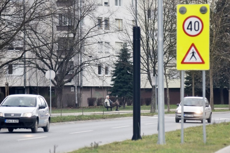 Kazne zabilježene radarom mogle bi pasti na sudu. I auto-škola kažnjena. Kazne zabilježene radarom mogle bi pasti na sudu. I auto-škola kažnjena.