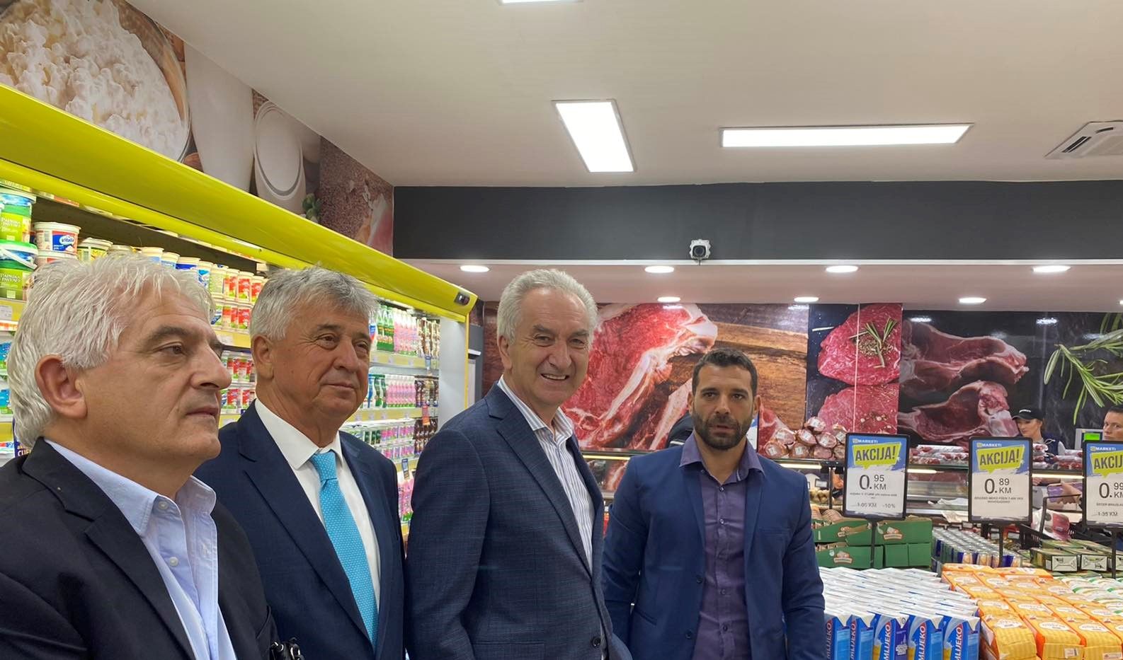 Otvoren novi megamarket u Čajniču koji zapošljava 30 radnika Otvoren novi megamarket u Čajniču koji zapošljava 30 radnika