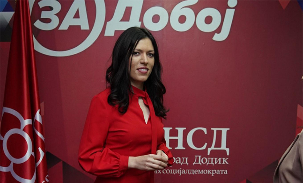 Vulić: Dodik unaprijed misli o Srbima, a ne kao Ivanić koji je uništio poreski suverenitet RS-a Vulić: Dodik unaprijed misli o Srbima, a ne kao Ivanić koji je uništio poreski suverenitet RS-a