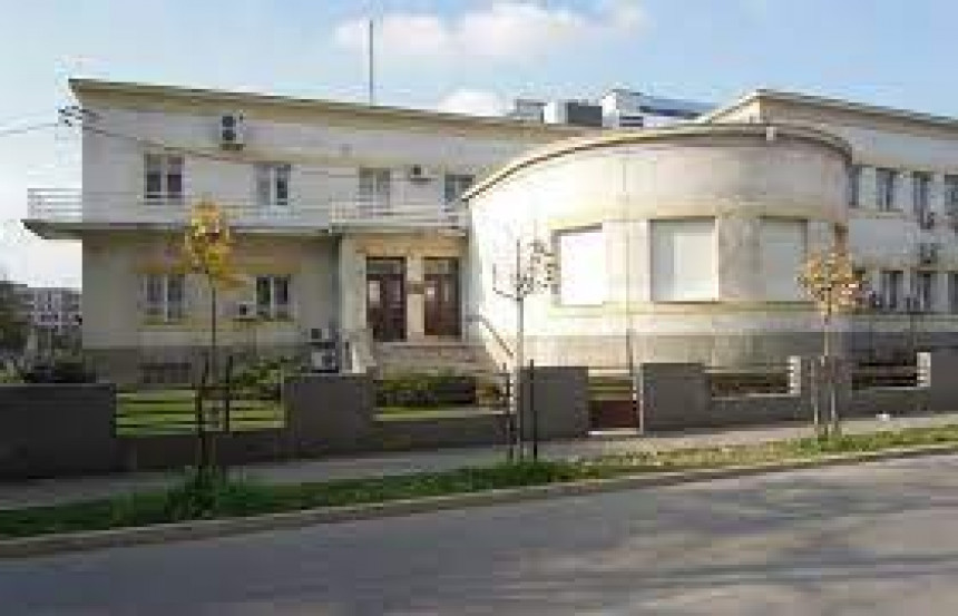 Oboljelih od virusa korona još 305 osoba u Srpskoj Oboljelih od virusa korona još 305 osoba u Srpskoj