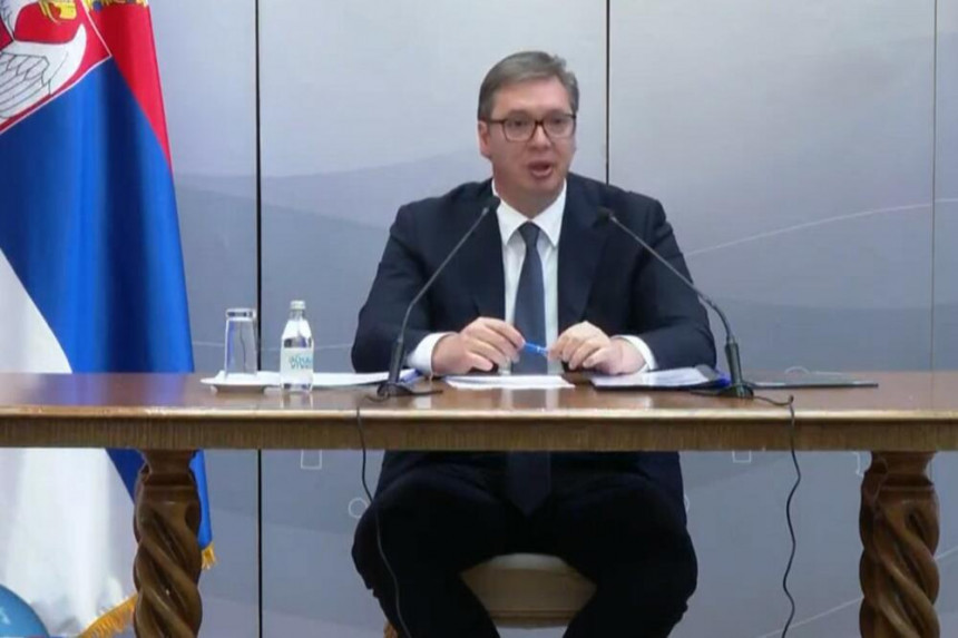 Vučić: Postignut dogovor, jedinice ROSU se povlače Vučić: Postignut dogovor, jedinice ROSU se povlače
