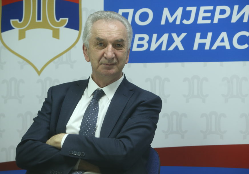 Šarović o Prijedoru „Ako ih tamo pobijedimo, mi smo pobjednici za opšte izbore 2022.“ Šarović o Prijedoru „Ako ih tamo pobijedimo, mi smo pobjednici za opšte izbore 2022.“