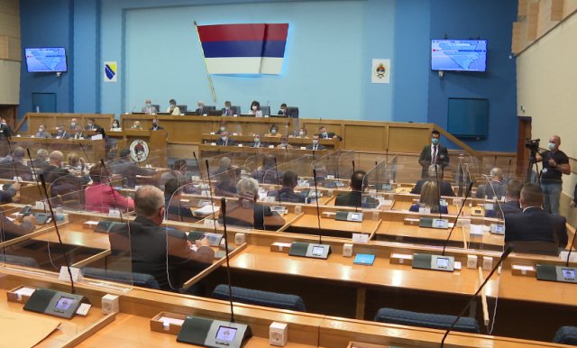 Poslanici NSRS odbili su prijedlog da se zakaže posebna tematska sjednica za RVI I PPB Poslanici NSRS odbili su prijedlog da se zakaže posebna tematska sjednica za RVI I PPB