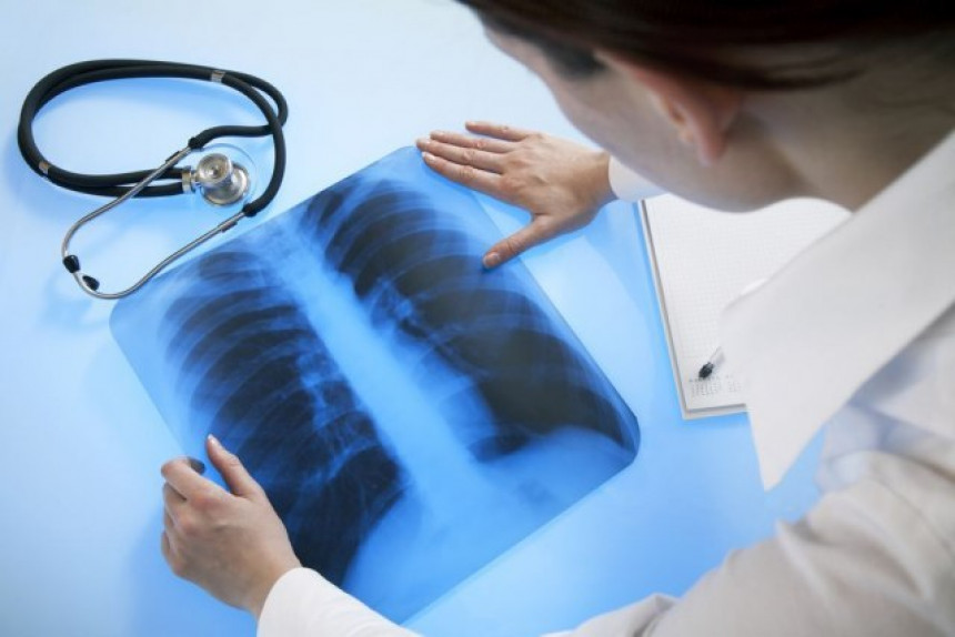 Doktorka izdavala lažne potvrde o preležanoj koroni Doktorka izdavala lažne potvrde o preležanoj koroni