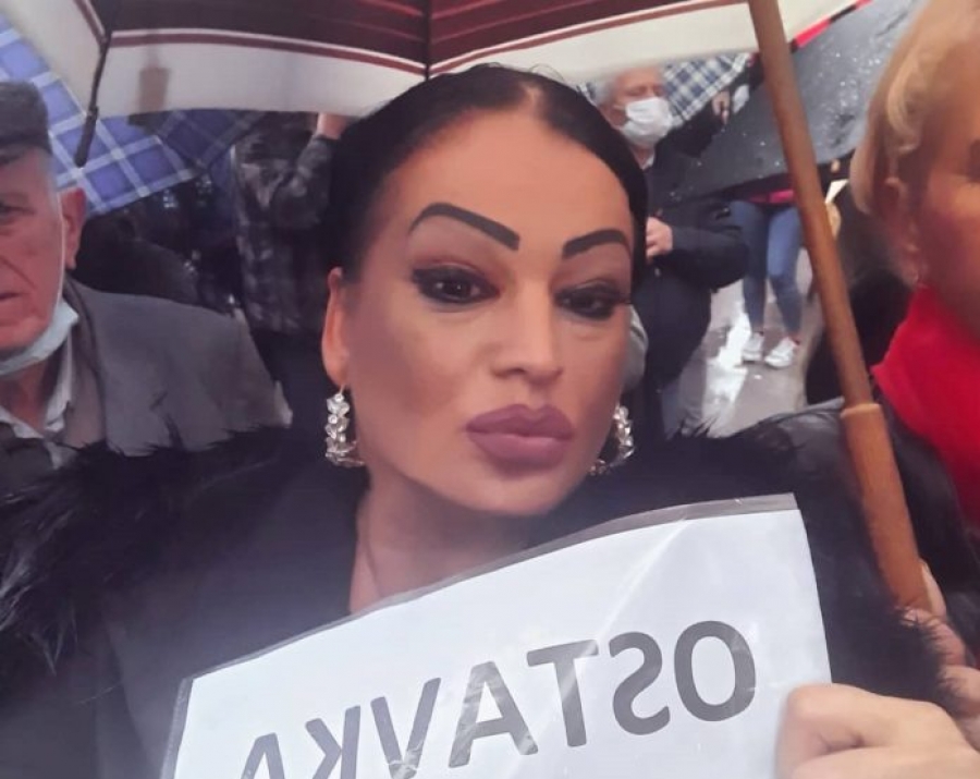 Fatalna Silvana “vraća u igru” Pavlovića Fatalna Silvana “vraća u igru” Pavlovića