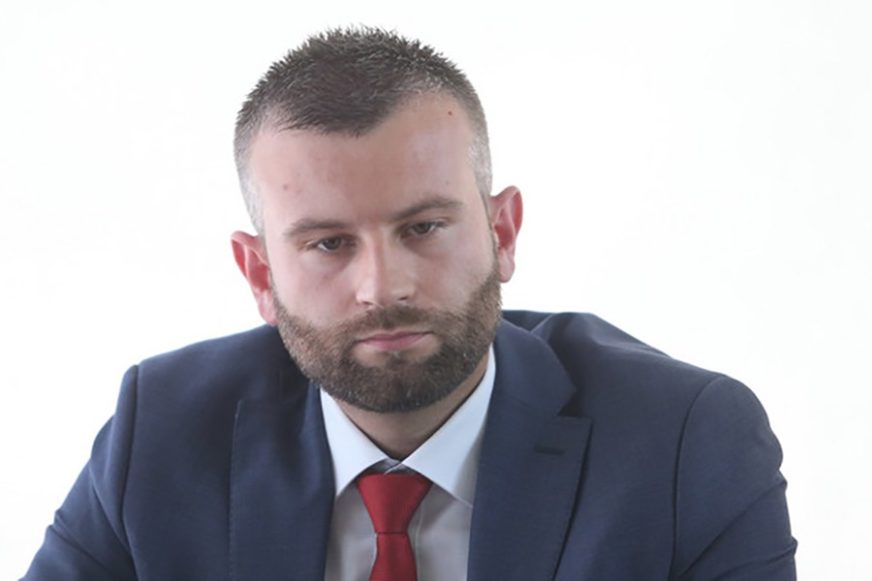 U Banjaluci uhapšen advokat Stojan Vukajlović.