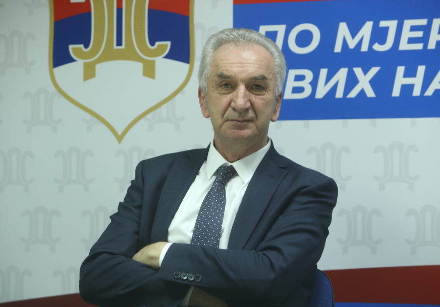 Šarović: Politika svježeg daška vjetra ponovo na turneji Šarović: Politika svježeg daška vjetra ponovo na turneji