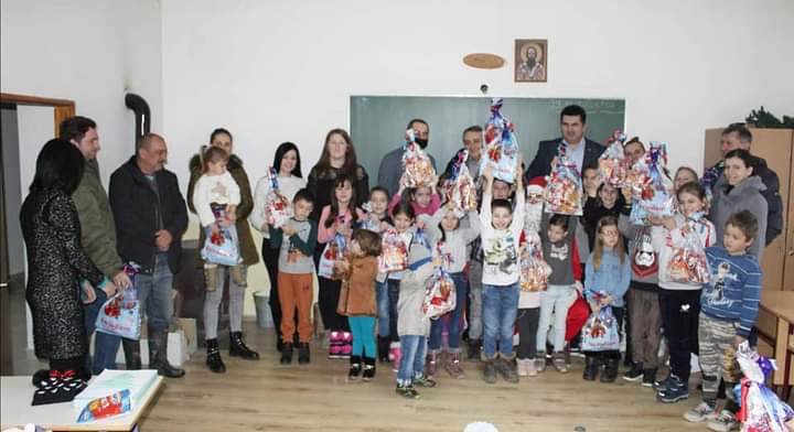 Načelnik Savić prisustvovao dodjeli paketića mališanima iz Lipovica