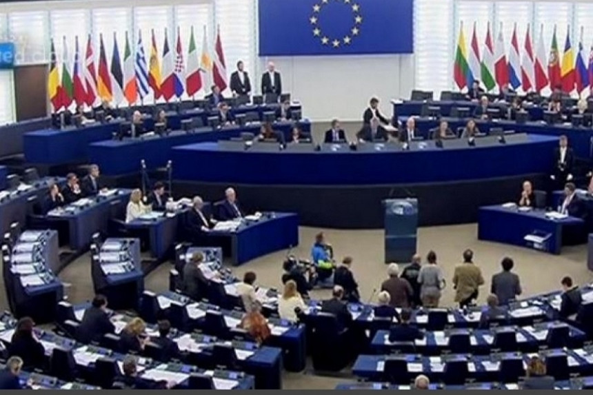EU treba uvesti čvrste sankcije Miloradu Dodiku i drugima