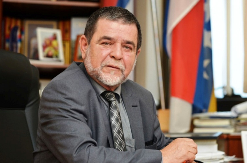 “Nisu naši birači budale, nisu mnogo pismeni, al’ taman” “Nisu naši birači budale, nisu mnogo pismeni, al’ taman”
