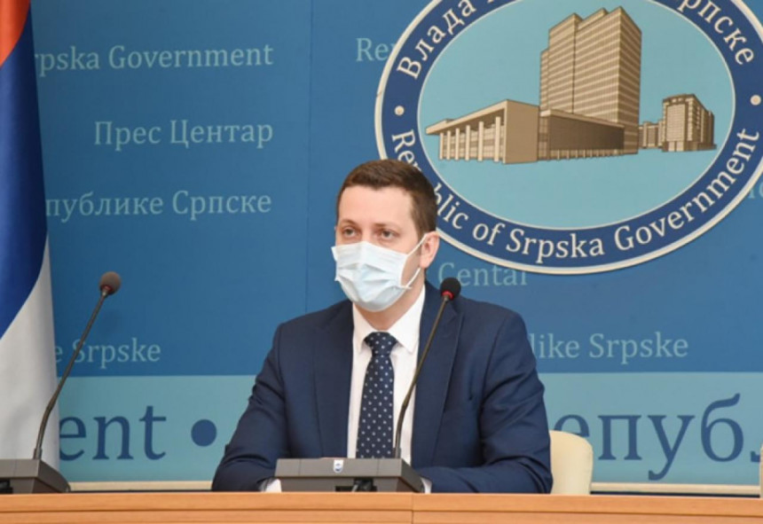 Novi detalji: Zeljković kupovao nemedicinske kamere po naduvanoj cijeni Novi detalji: Zeljković kupovao nemedicinske kamere po naduvanoj cijeni