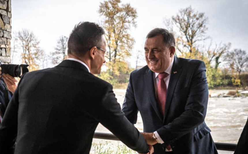 Sijarto: Mađarska će staviti veto na sankcije Dodiku