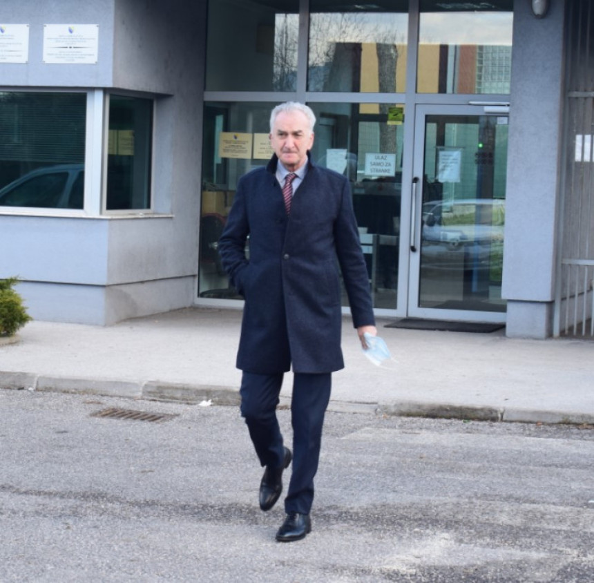 Šarović: Mislim da nije napad na ustavni poredak Šarović: Mislim da nije napad na ustavni poredak