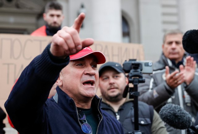 Srđan Đoković: Stavili su Novaka da gleda u zid! Srđan Đoković: Stavili su Novaka da gleda u zid!