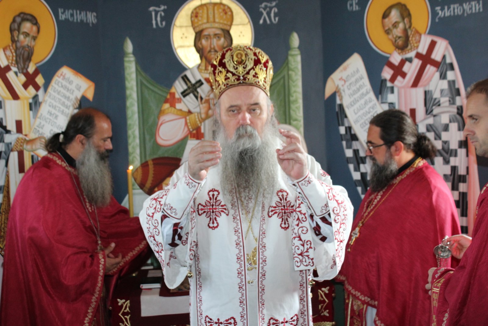 “Radost Božića”, Nova pjesma Episkopa Fotija “Radost Božića”, Nova pjesma Episkopa Fotija