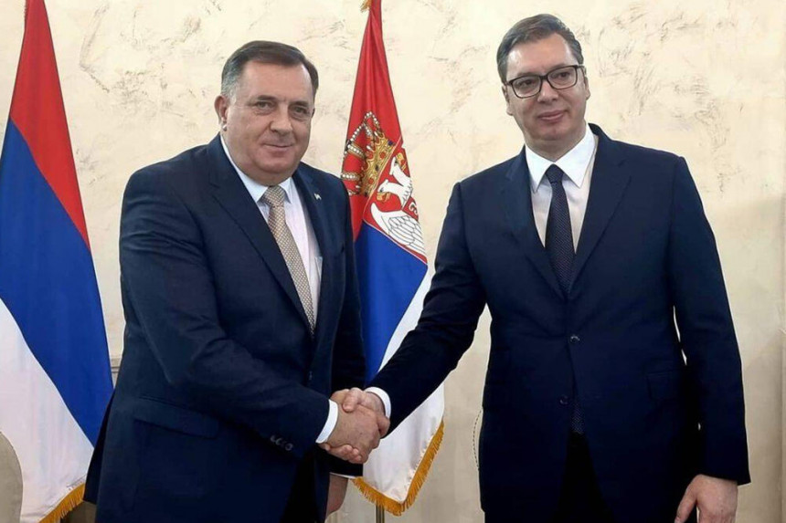 Vučić obećao novac Srpskoj i poručio Dodiku: Vratite se u institucije BiH