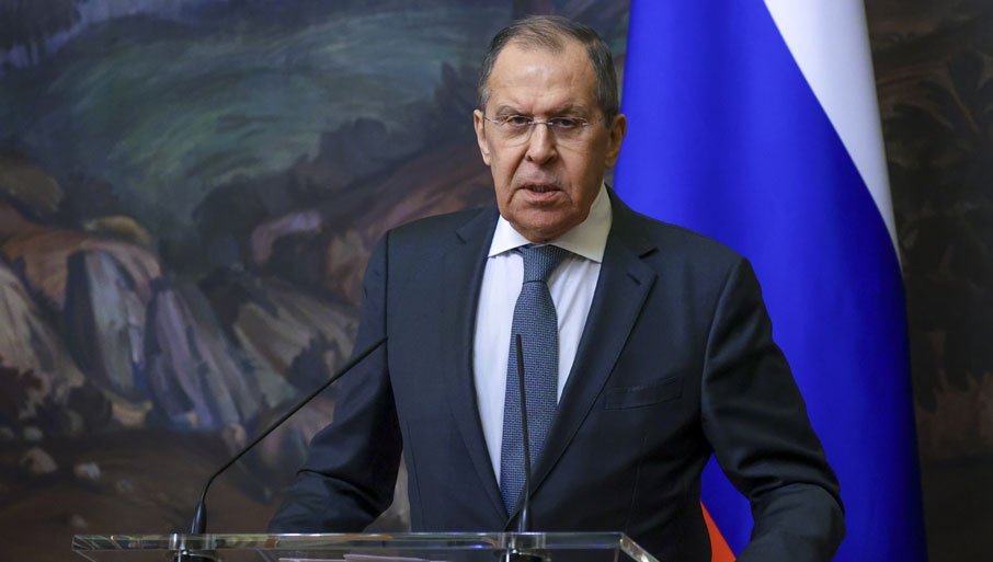 Lavrov upozorava da slanje mirovnih trupa u Ukrajinu znači rat sa Rusijom Lavrov upozorava da slanje mirovnih trupa u Ukrajinu znači rat sa Rusijom