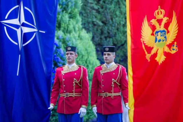 Izlazak Crne Gore iz NATO-a