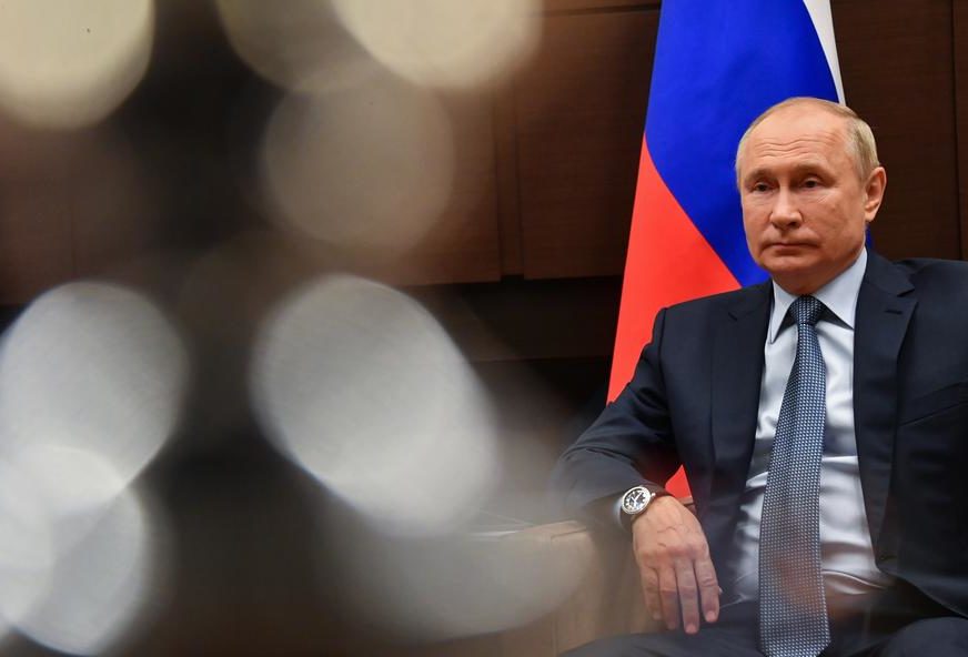 Putin: Sankcije u sferi avijacije štete onima koji ih uvode